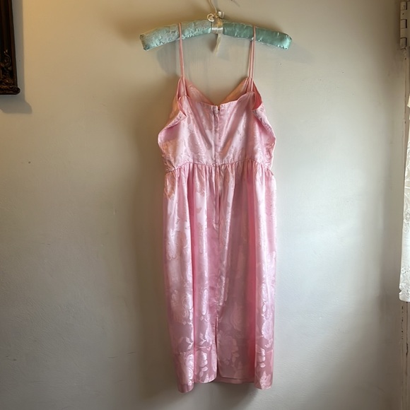 Vintage pink dress size small - Picture 2 of 2